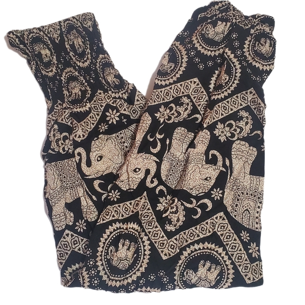 Elephant Print Balloon Lounge Pants Tribal Theme Black Cream NWOT "One-Size"